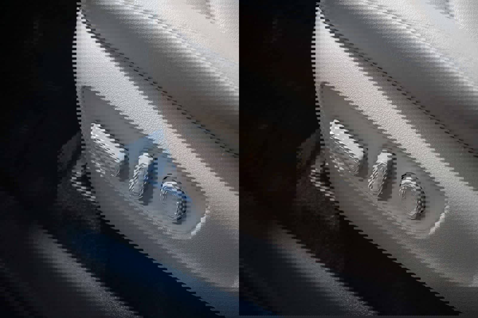 Certified 2020 Toyota Highlander XLE image 24