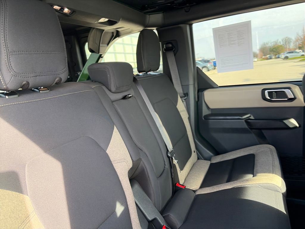 Used 2025 Ford Bronco Big Bend AWD/4WD image 37
