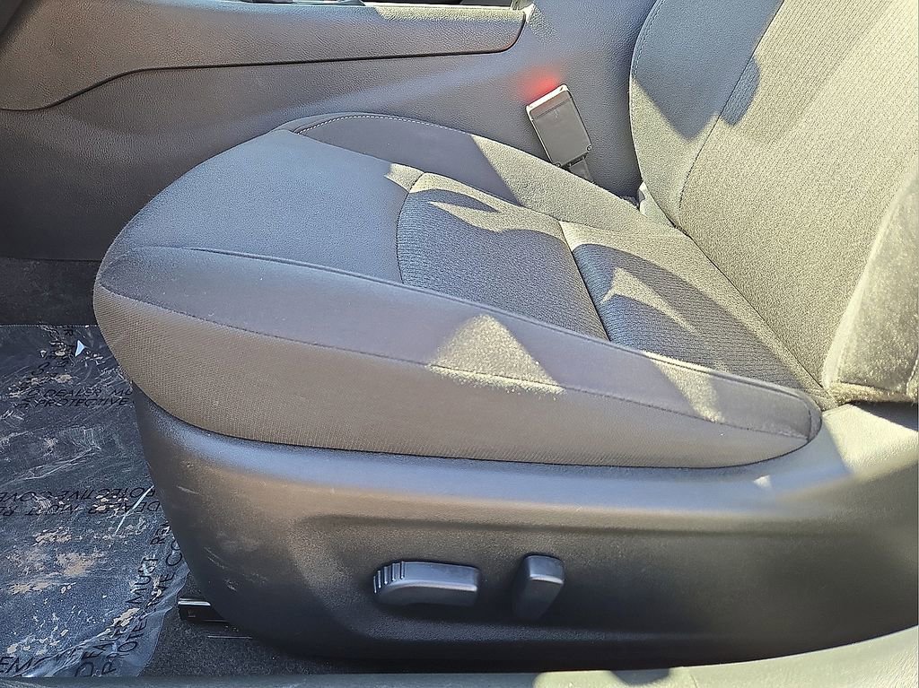 Used 2025 Nissan Altima 2.5 SV image 22