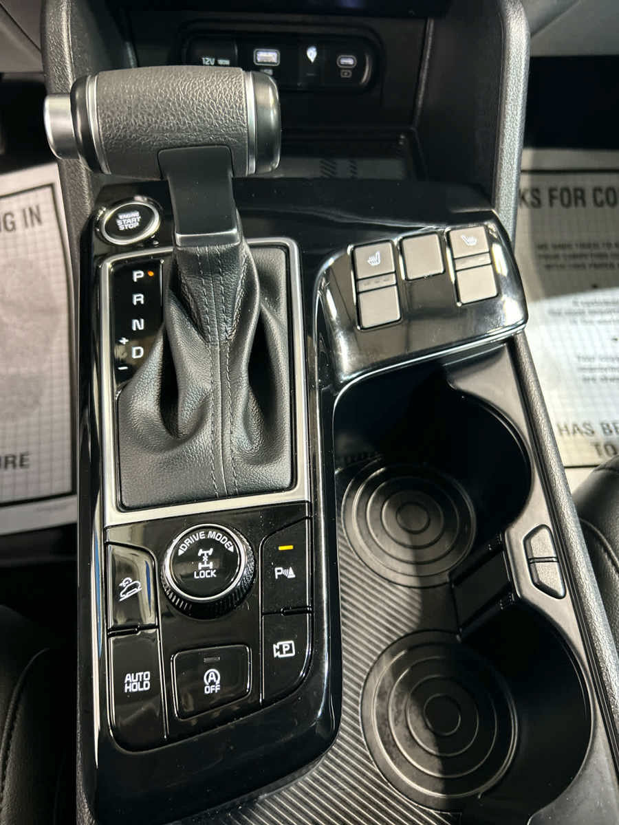 Used 2024 Kia Sportage EX AWD/4WD image 6