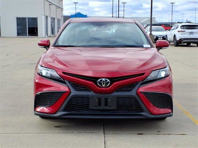 Used 2023 Toyota Camry SE image 7