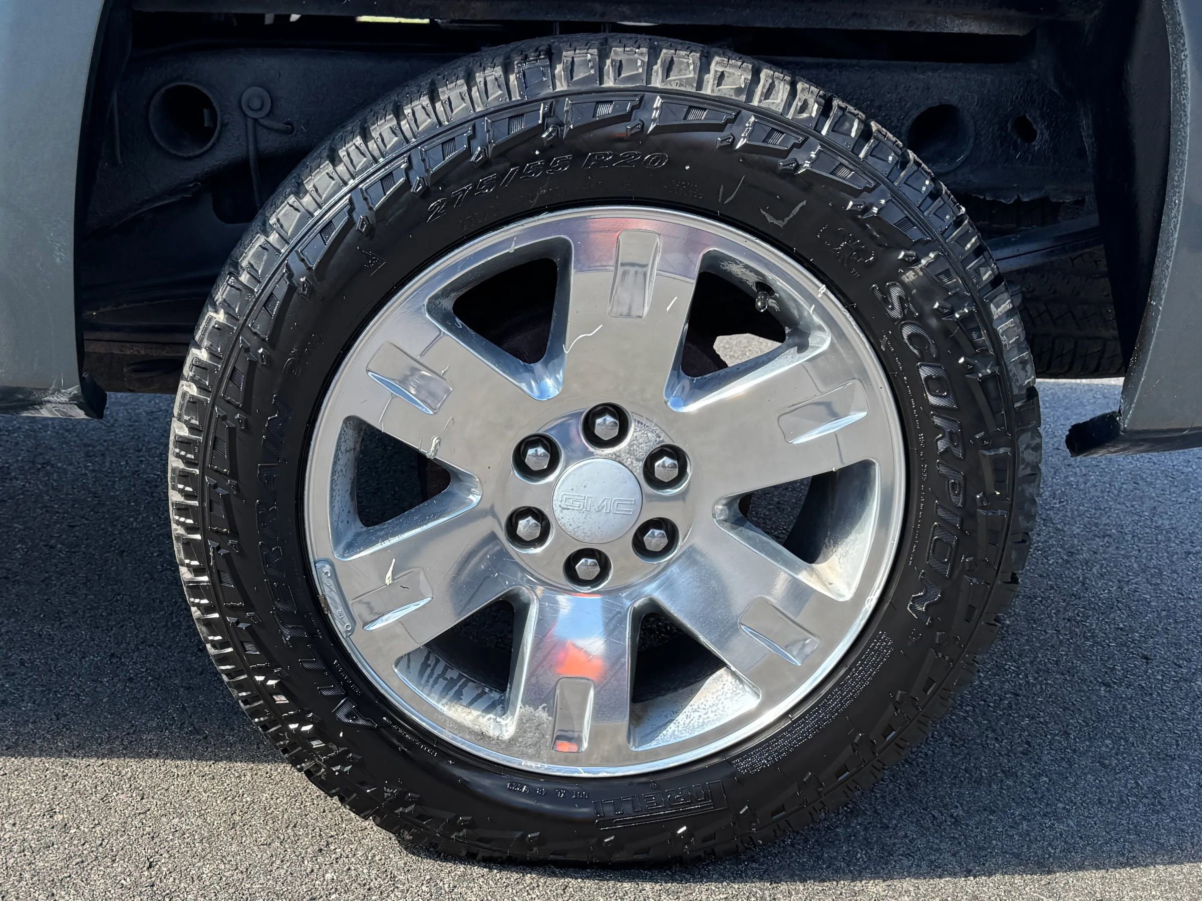 Used 2009 GMC Sierra 1500 SLE w/ Pro Grade Package image 12