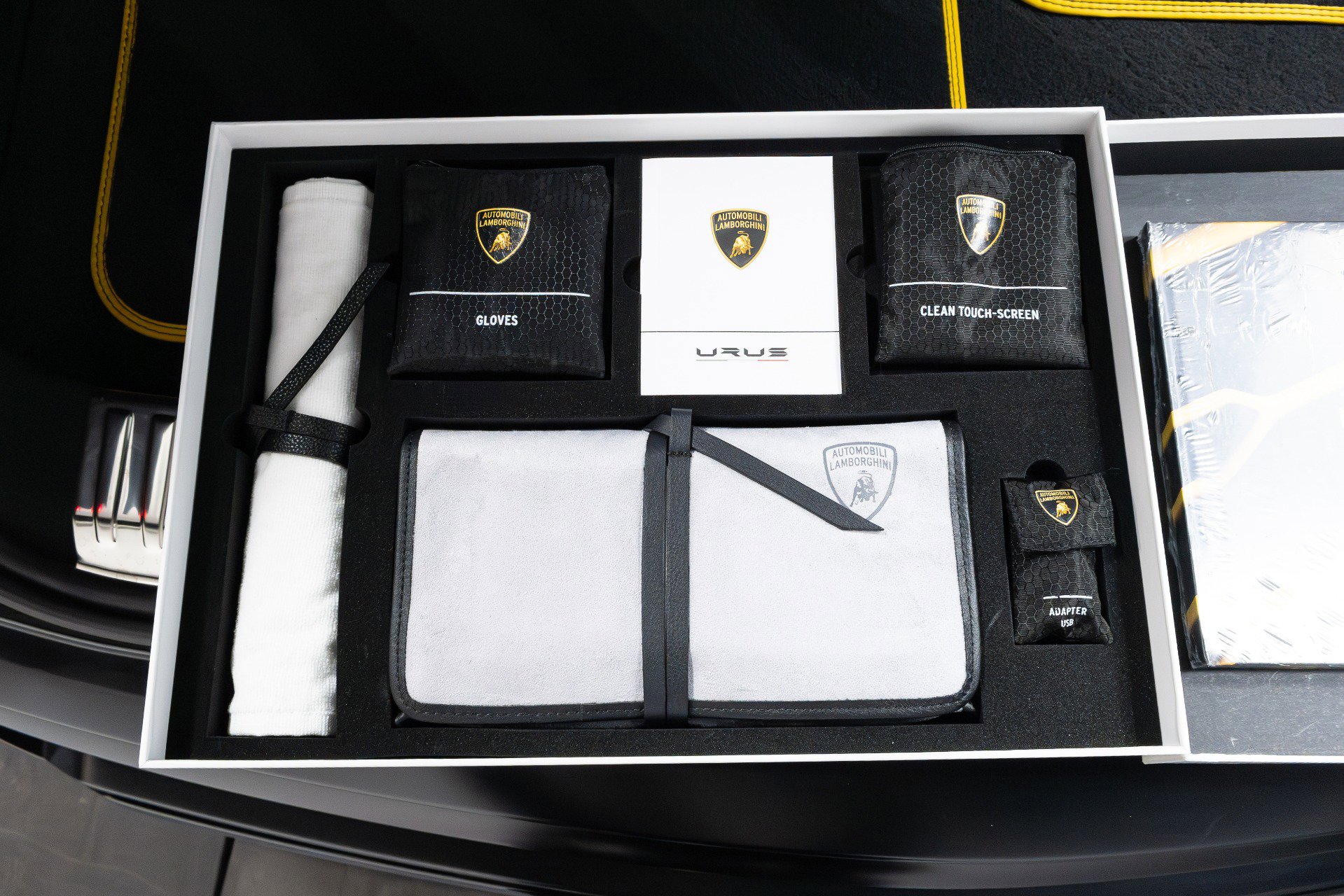 Used 2022 Lamborghini Urus image 84