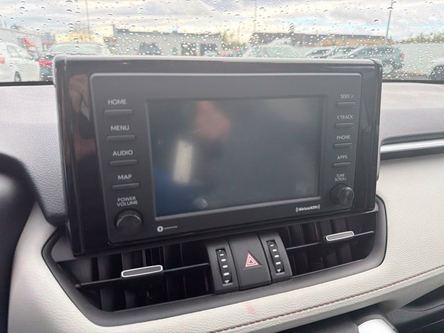 Used 2022 Toyota RAV4 XLE Premium FWD image 7