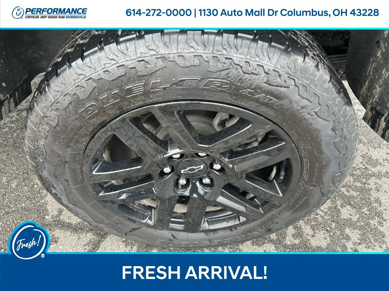 Used 2024 Chevrolet Colorado Trail Boss w/ Technology Package AWD/4WD image 11