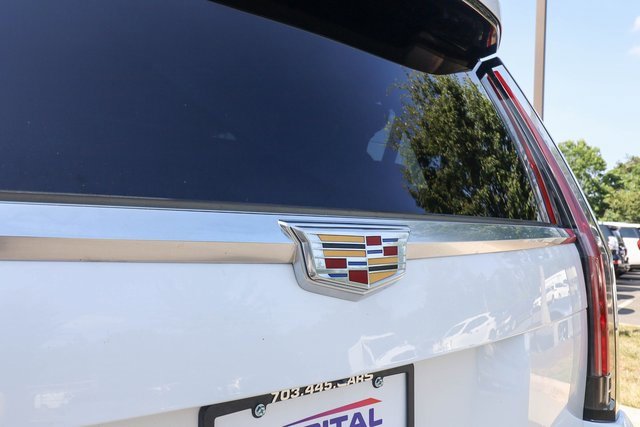 Used 2016 Cadillac Escalade Platinum image 26