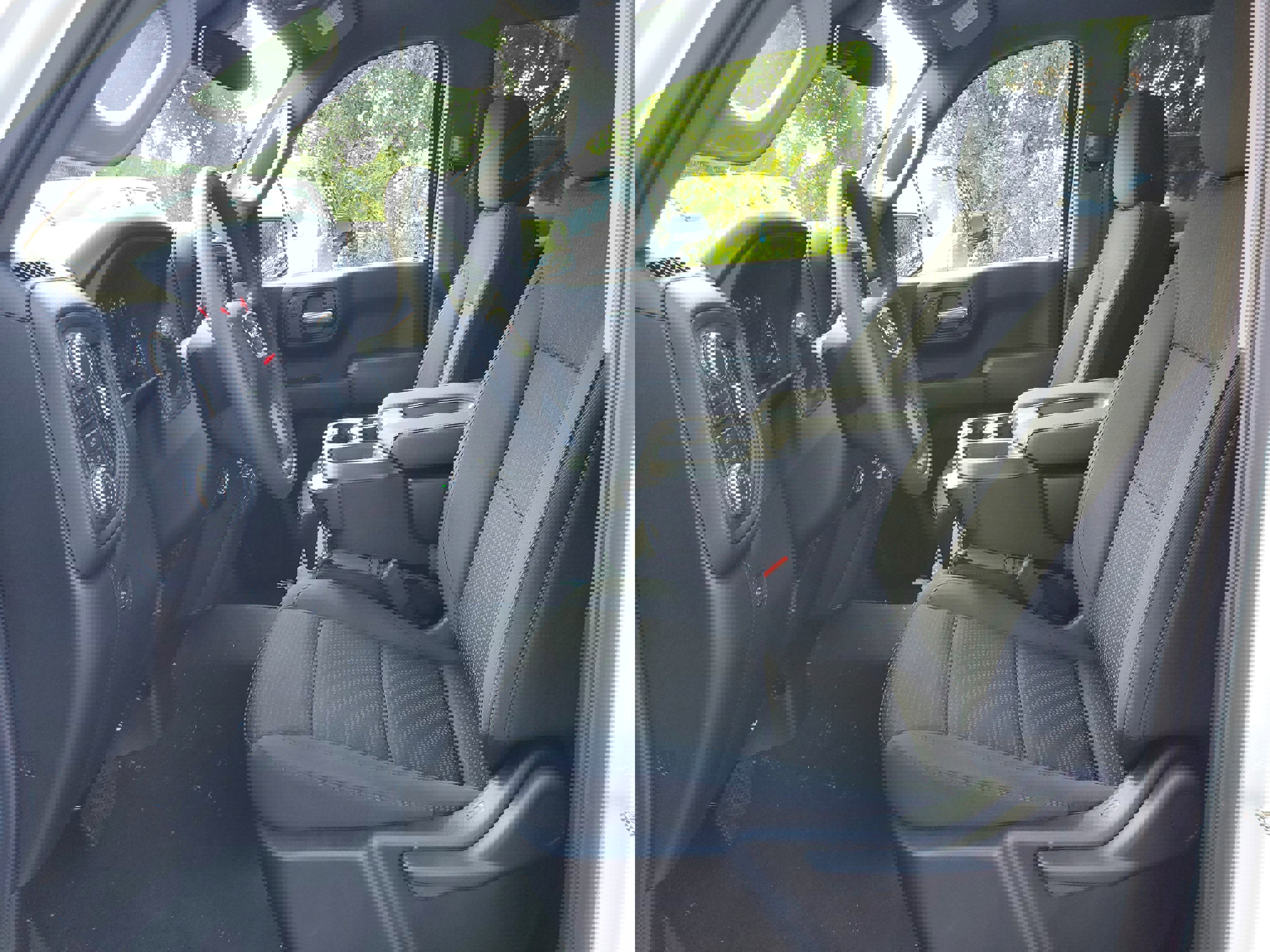 New 2026 GMC Sierra 1500 Pro w/ Graphite Edition AWD/4WD image 10