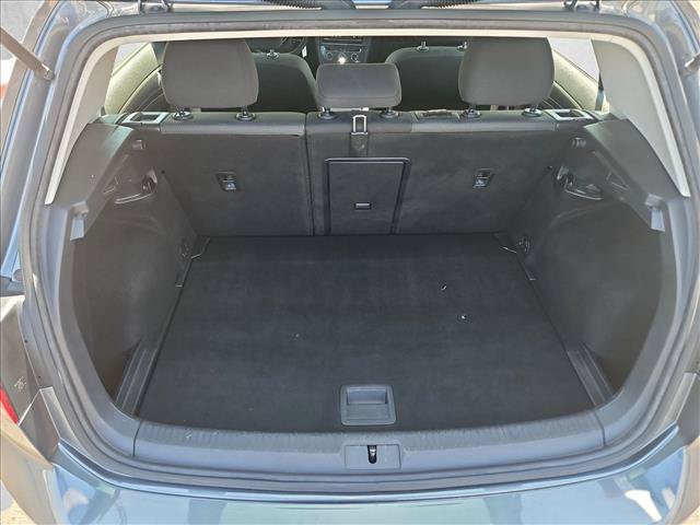 Used 2019 Volkswagen Golf SE FWD image 6