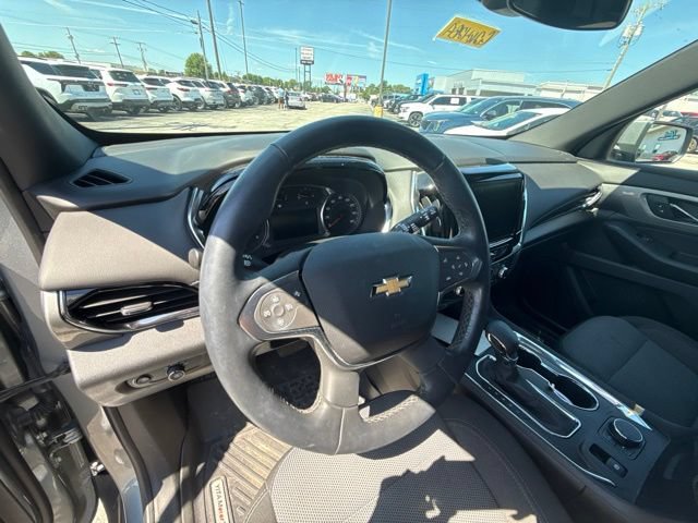 Used 2023 Chevrolet Traverse LT FWD image 20