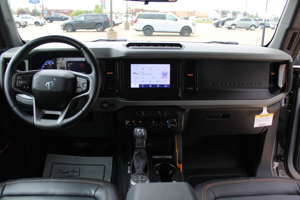 Used 2022 Ford Bronco Badlands AWD/4WD image 40