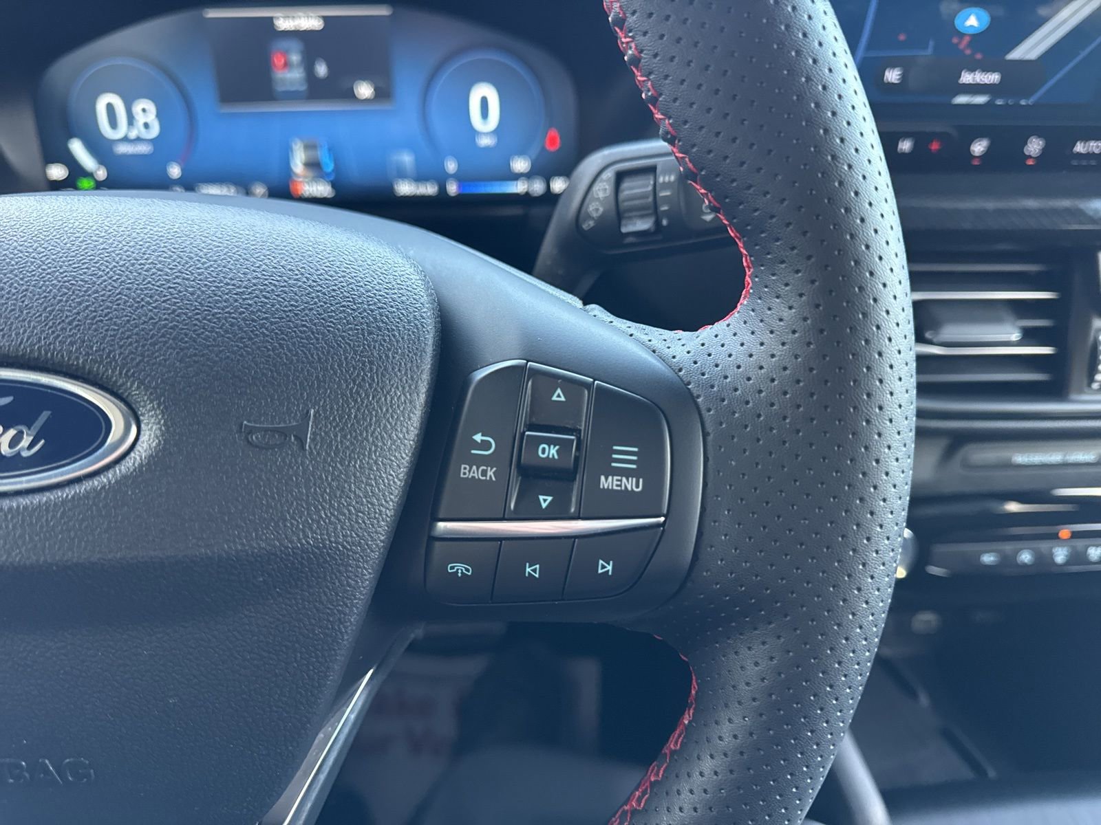 Certified 2024 Ford Escape ST-Line Select w/ Tech Pack #2 image 29