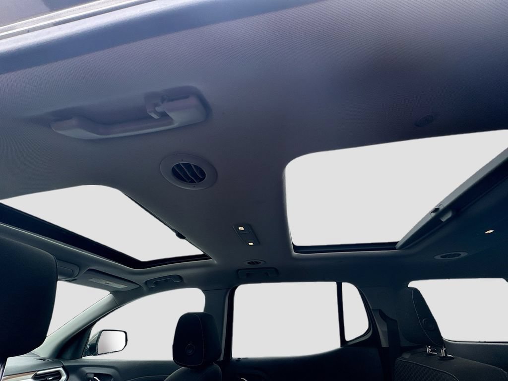 Used 2019 GMC Acadia SLE w/ LPO, Floor Liner Package AWD/4WD image 18