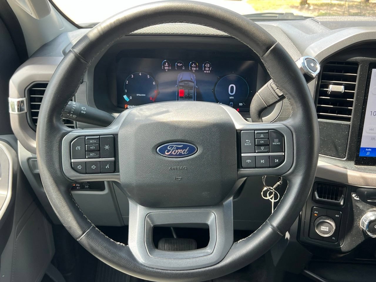 Used 2025 Ford F150 XLT w/ Equipment Group 301A Standard AWD/4WD image 13
