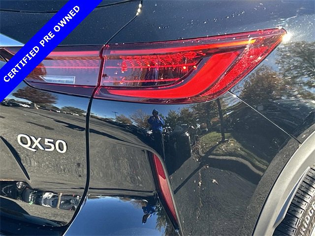 Certified 2025 INFINITI QX50 Luxe image 11