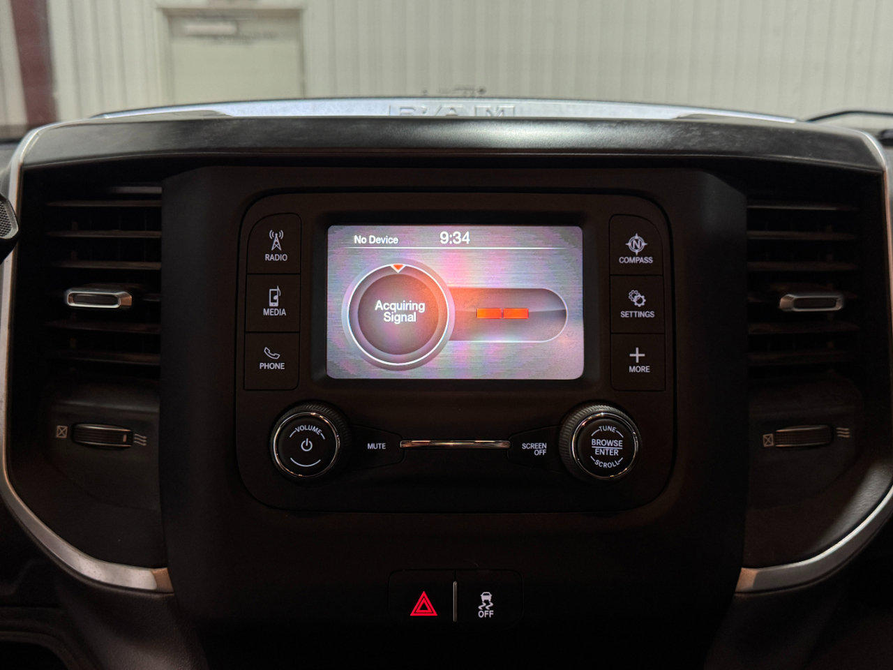 Used 2023 RAM 3500 SLT w/ Quick Order Package 2YG SLT image 19