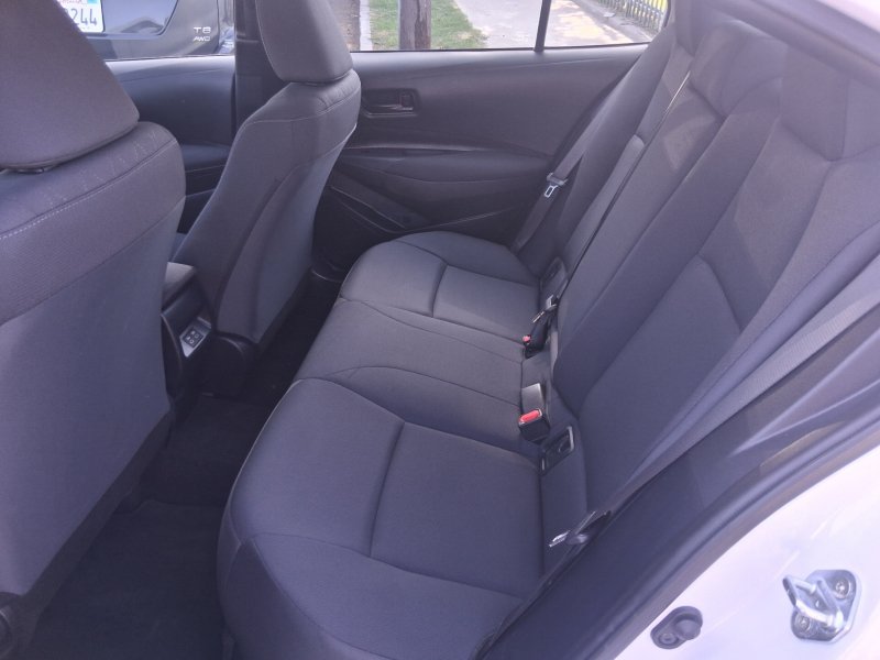Used 2023 Toyota Corolla LE w/ LE Convenience Package FWD image 9