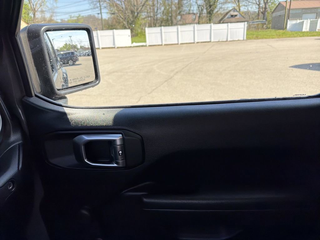 Used 2023 Jeep Gladiator Sport image 24