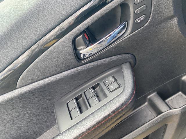 Used 2019 Nissan Pathfinder SL image 33