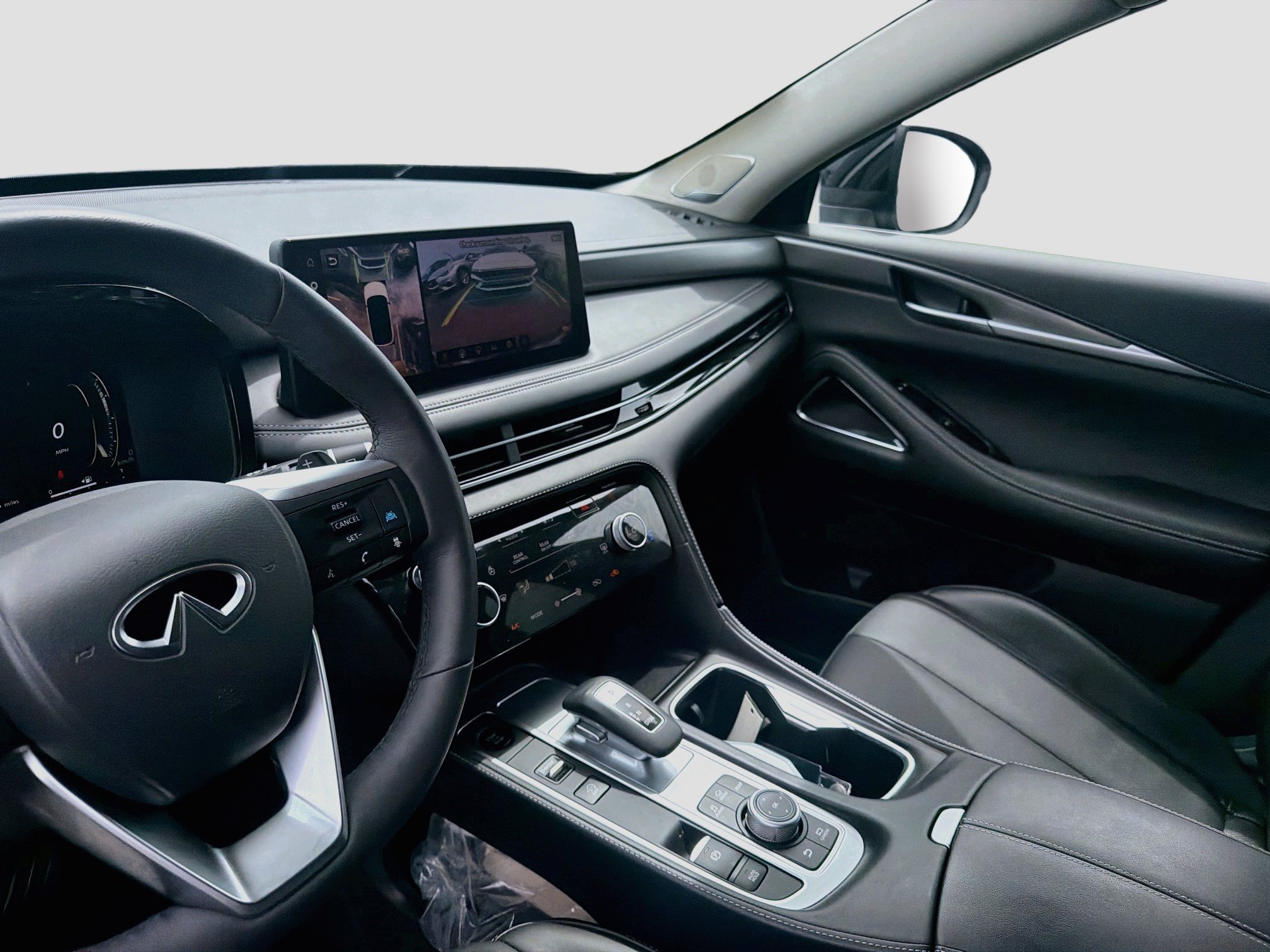 Used 2026 INFINITI QX60 Luxe w/ Family Package FWD image 22
