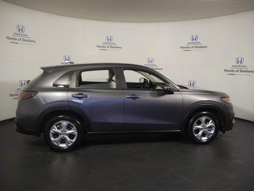 Certified 2024 Honda HR-V LX image 3