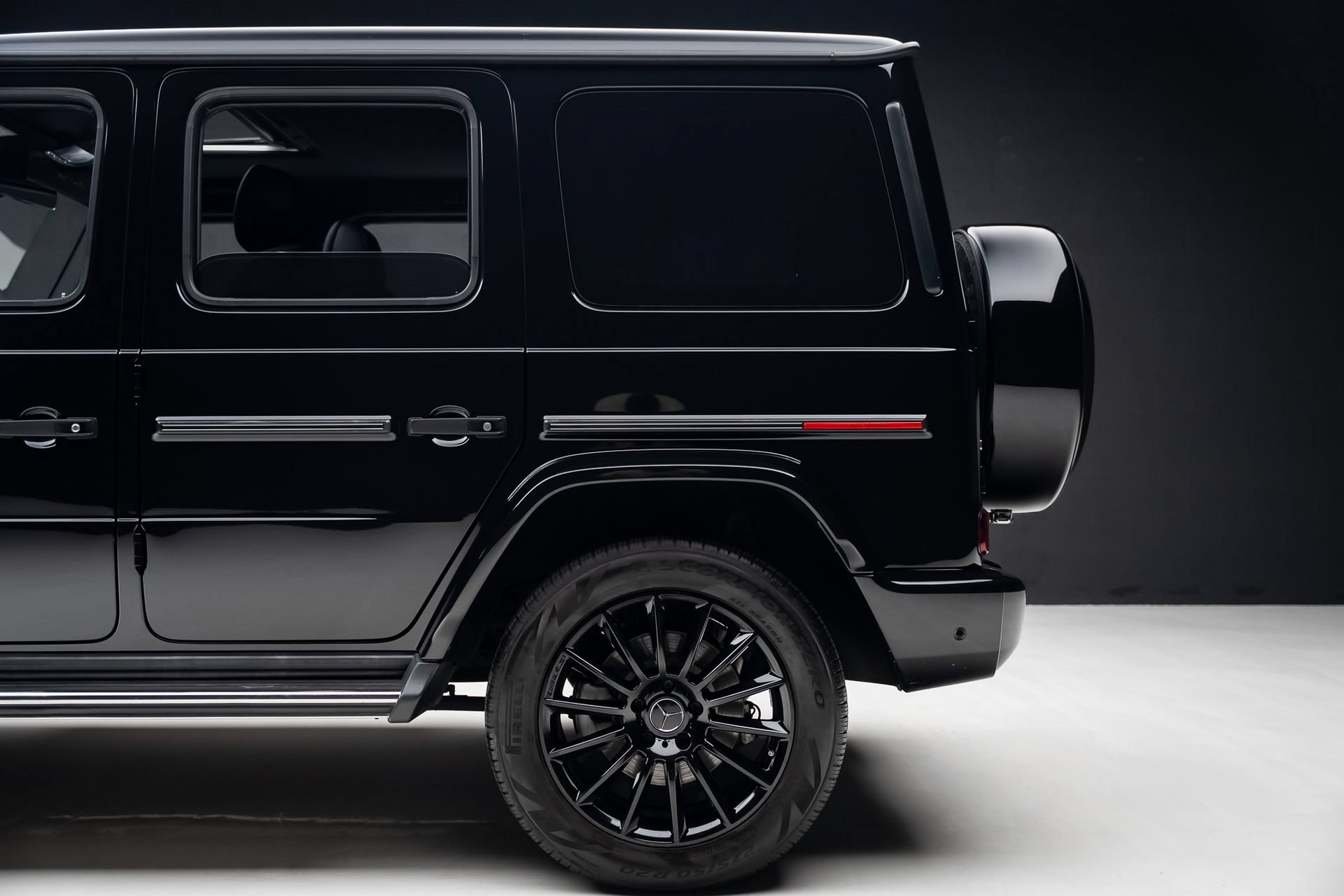 Used 2021 Mercedes-Benz G 550 w/ AMG Line image 21