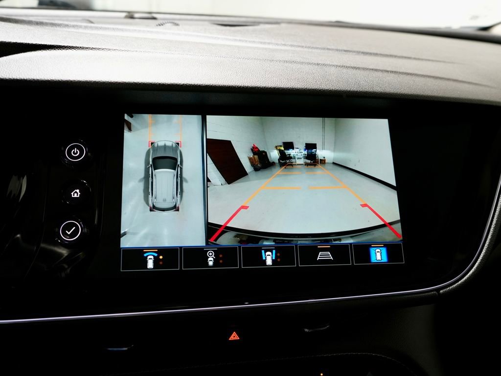 Used 2022 Buick Envision Avenir w/ Technology Package II image 20