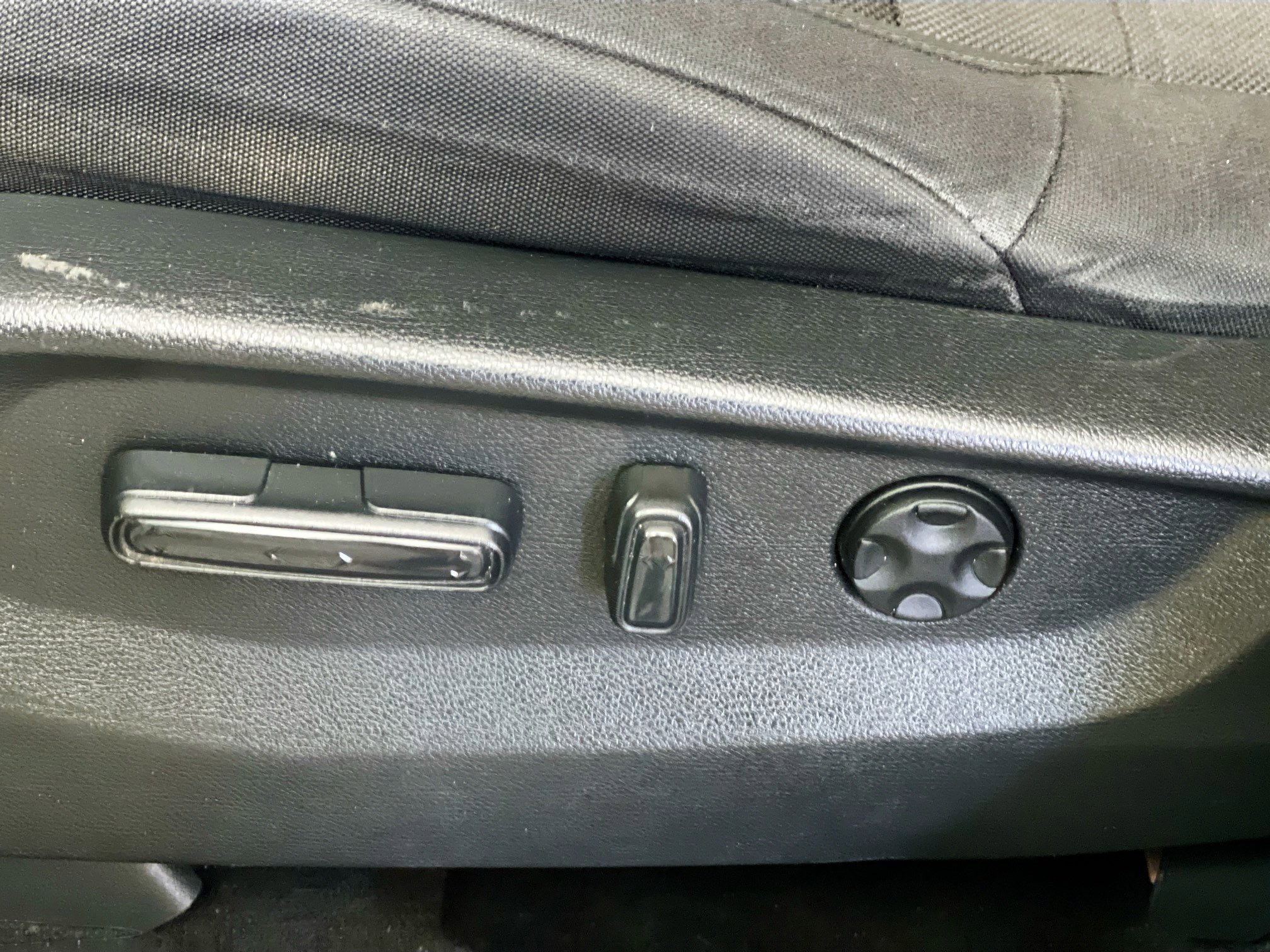 Used 2019 Honda CR-V EX image 15