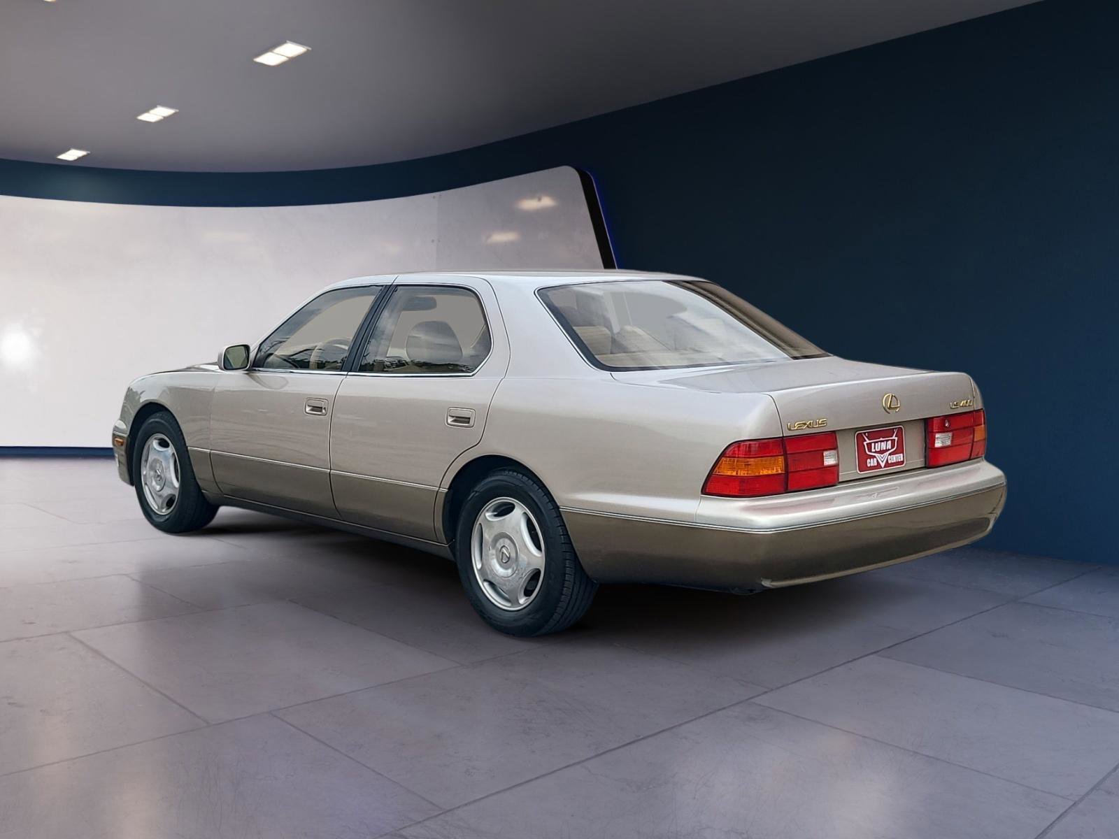 Used 1998 Lexus LS 400 RWD image 3