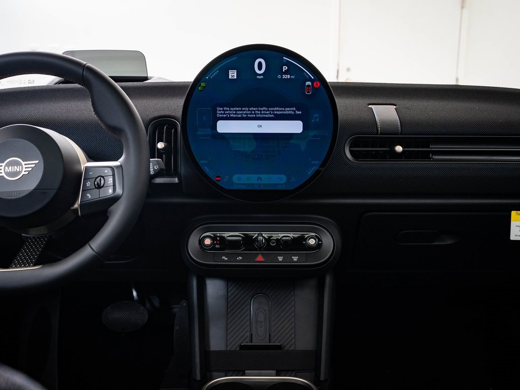 Certified 2025 MINI Cooper 2-Door Hardtop image 21