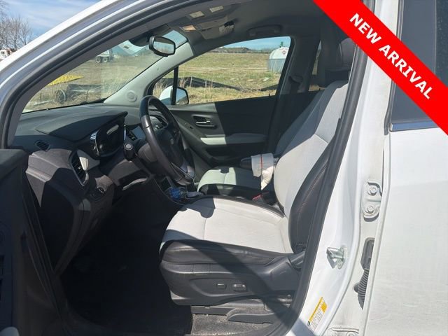 Used 2019 Chevrolet Trax LT w/ Driver Confidence Package image 14