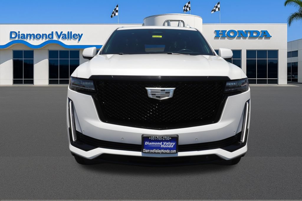 Used 2022 Cadillac Escalade ESV Sport w/ Touring Package AWD/4WD image 2