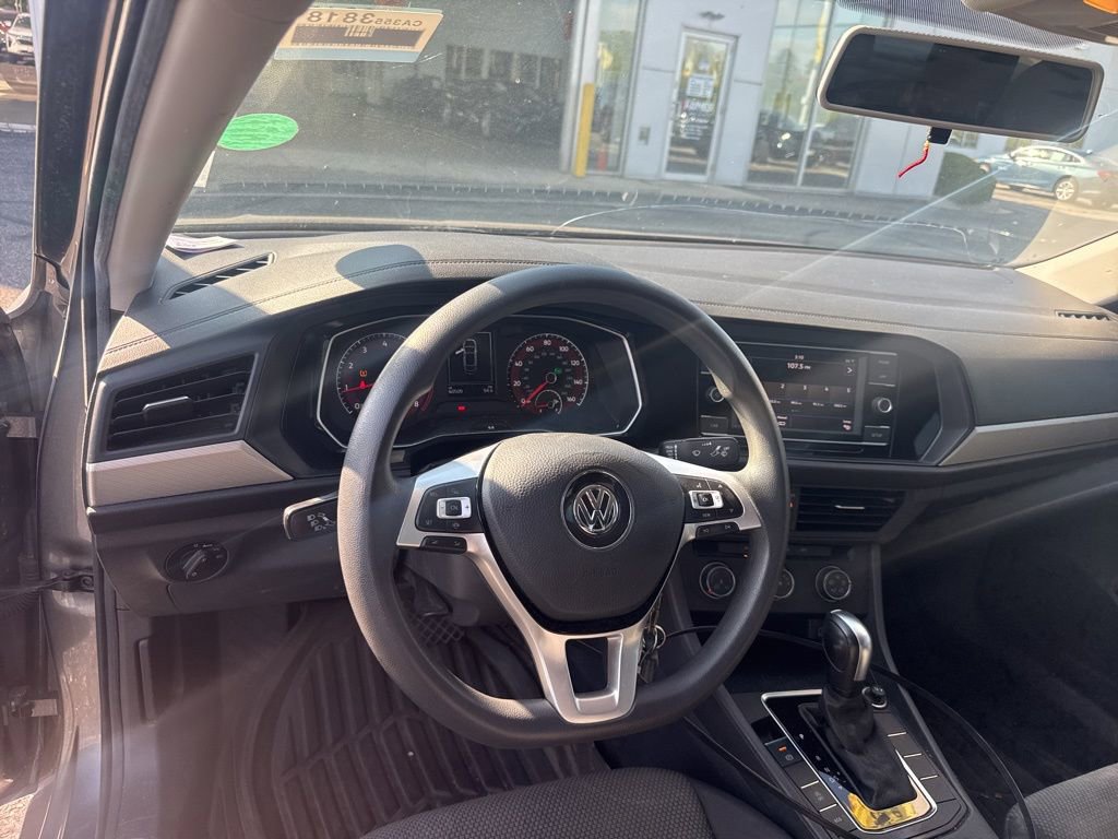 Used 2019 Volkswagen Jetta S image 38