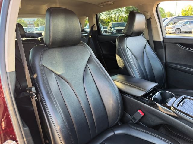 Used 2022 Lincoln Nautilus AWD w/ Premium Package image 19