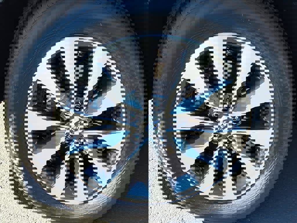 Certified 2023 Subaru Outback Limited image 11