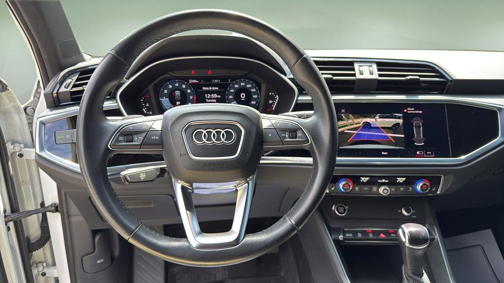 Used 2022 Audi Q3 2.0T Premium image 22