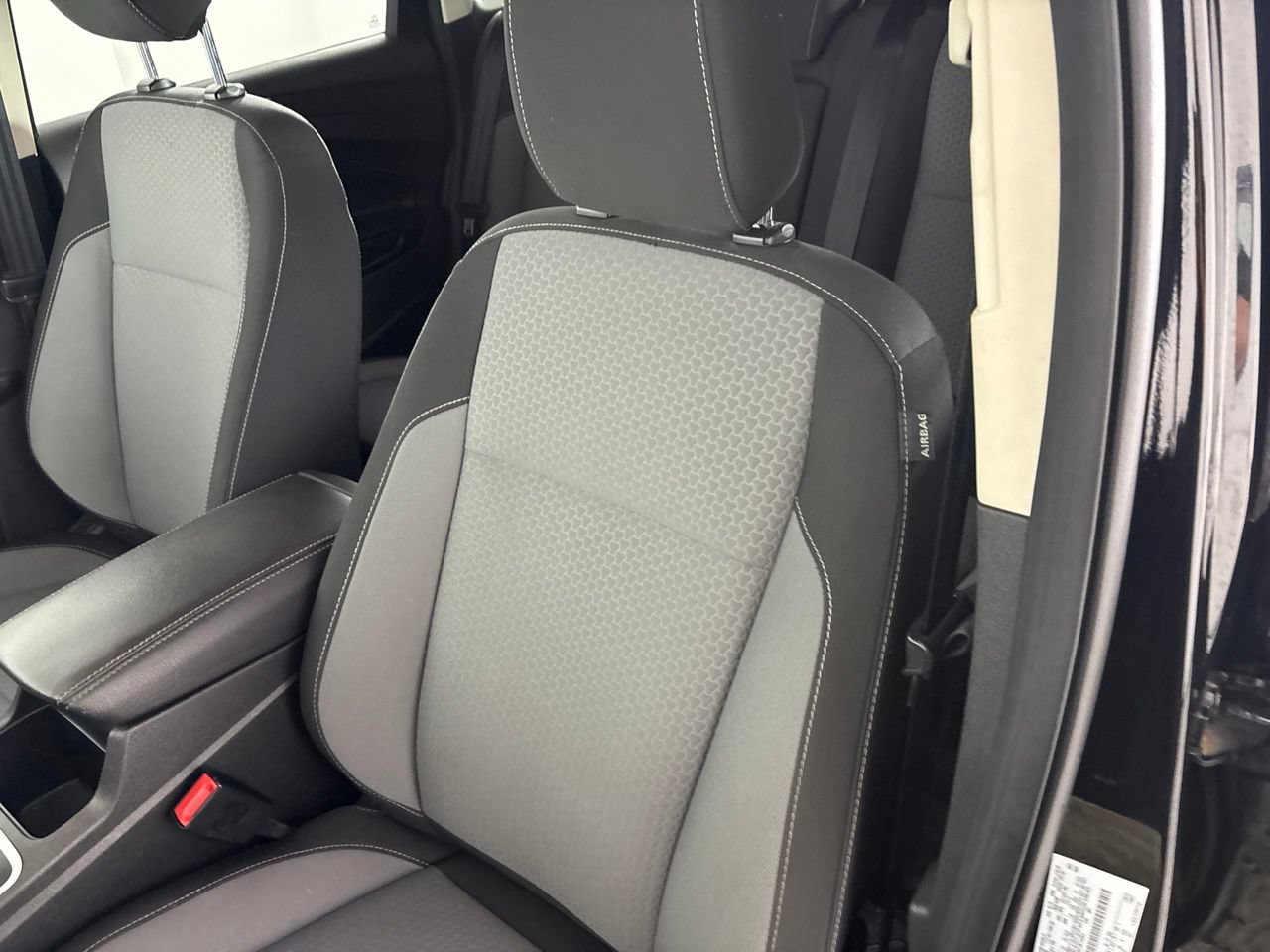 Used 2019 Ford Escape SE AWD/4WD image 11