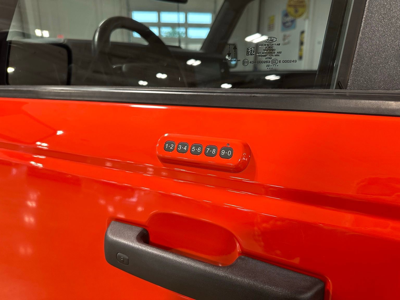 Used 2022 Ford Bronco Raptor AWD/4WD image 11