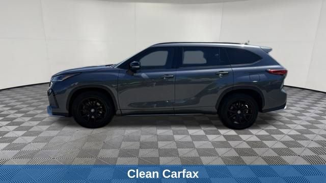 Used 2021 Toyota Highlander XSE AWD/4WD image 2