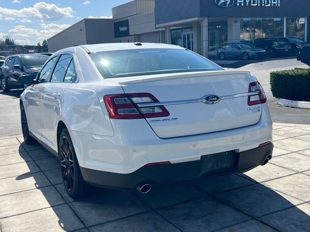Used 2016 Ford Taurus Limited w/ Equipment Group 301A image 11