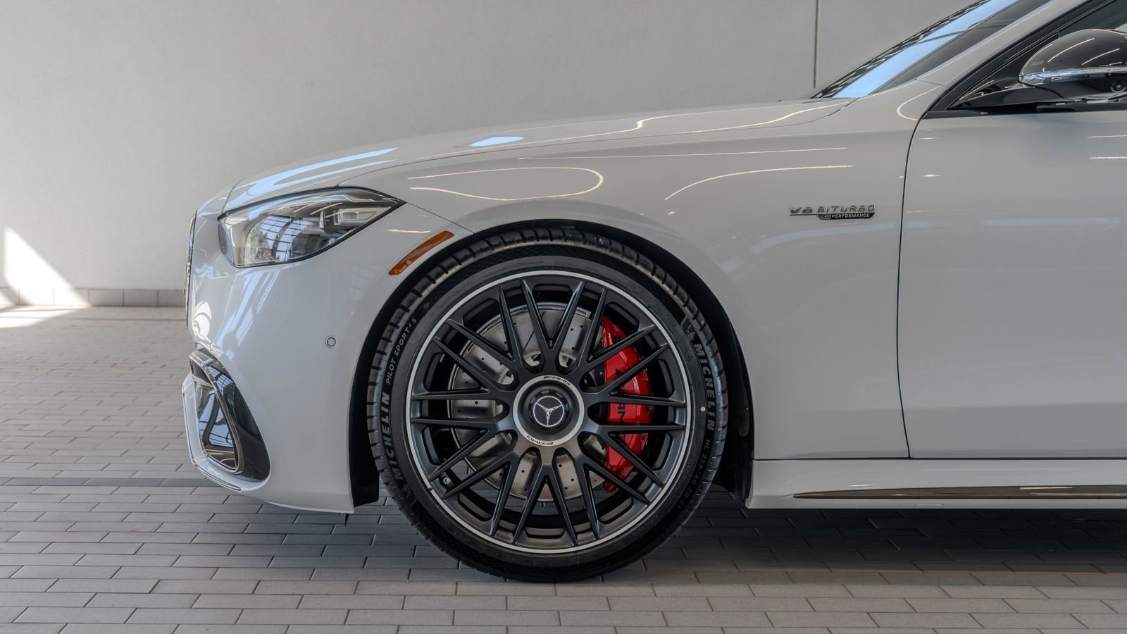New 2026 Mercedes-Benz S 63 AMG S image 4