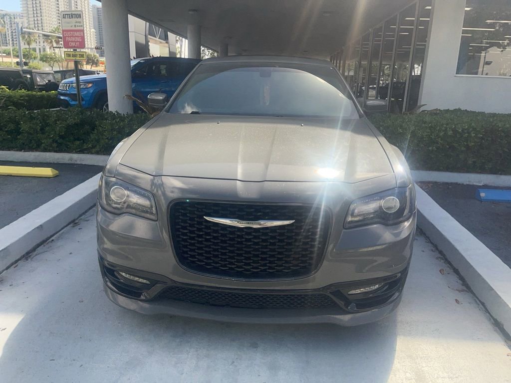 Used 2019 Chrysler 300 S w/ S Model Appearance Package image 3