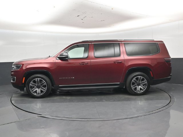 Used 2024 Jeep Wagoneer L Series II w/ Flexible Seating Group RWD image 38