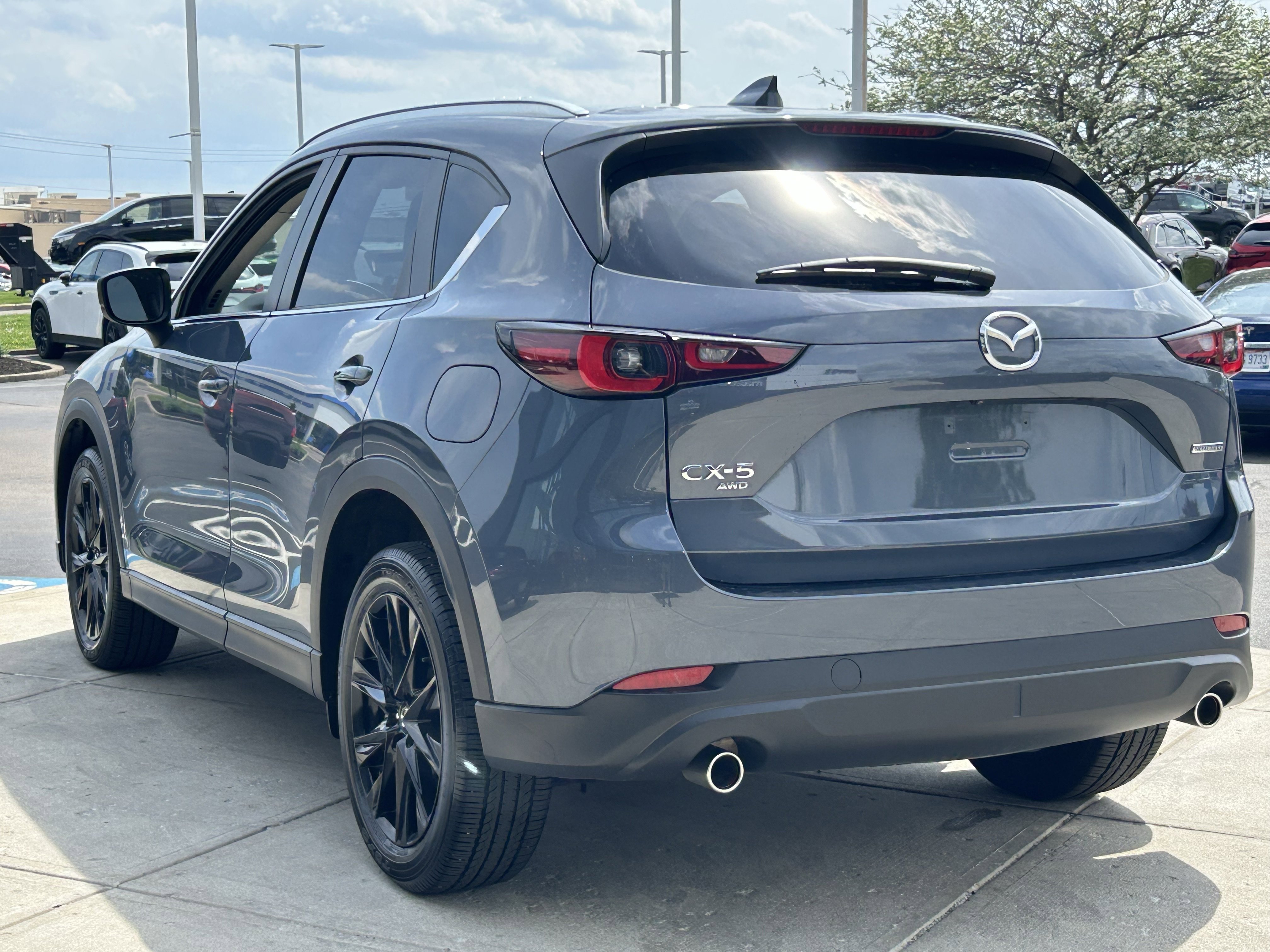 Used 2023 MAZDA CX-5 Carbon Edition image 5