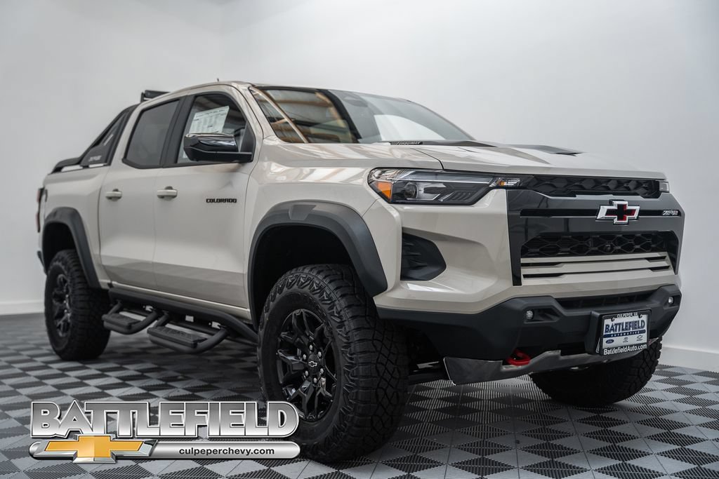 New 2026 Chevrolet Colorado ZR2 w/ Midnight Edition AWD/4WD image 1