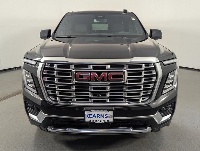 Used 2025 GMC Yukon Denali image 3