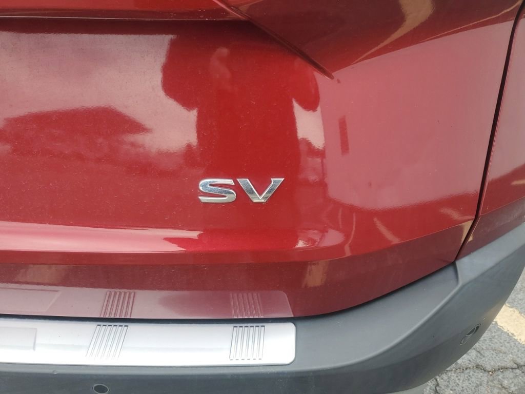 Used 2023 Nissan Rogue SV image 5