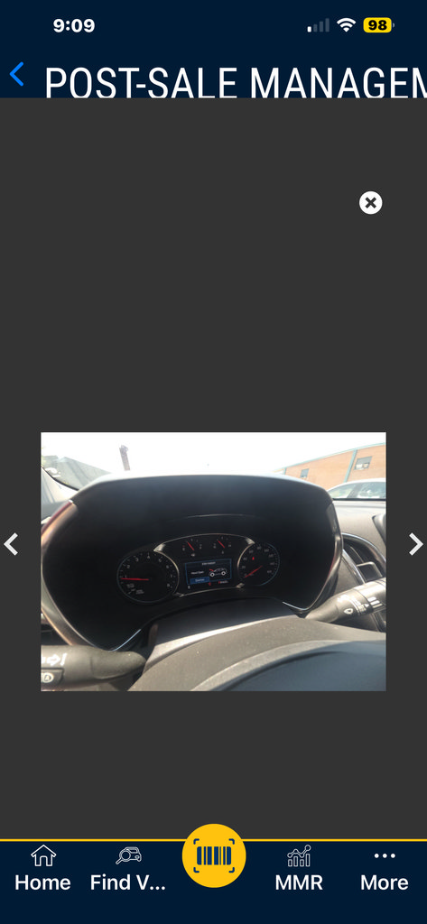 Used 2024 Chevrolet Equinox LT AWD/4WD image 3