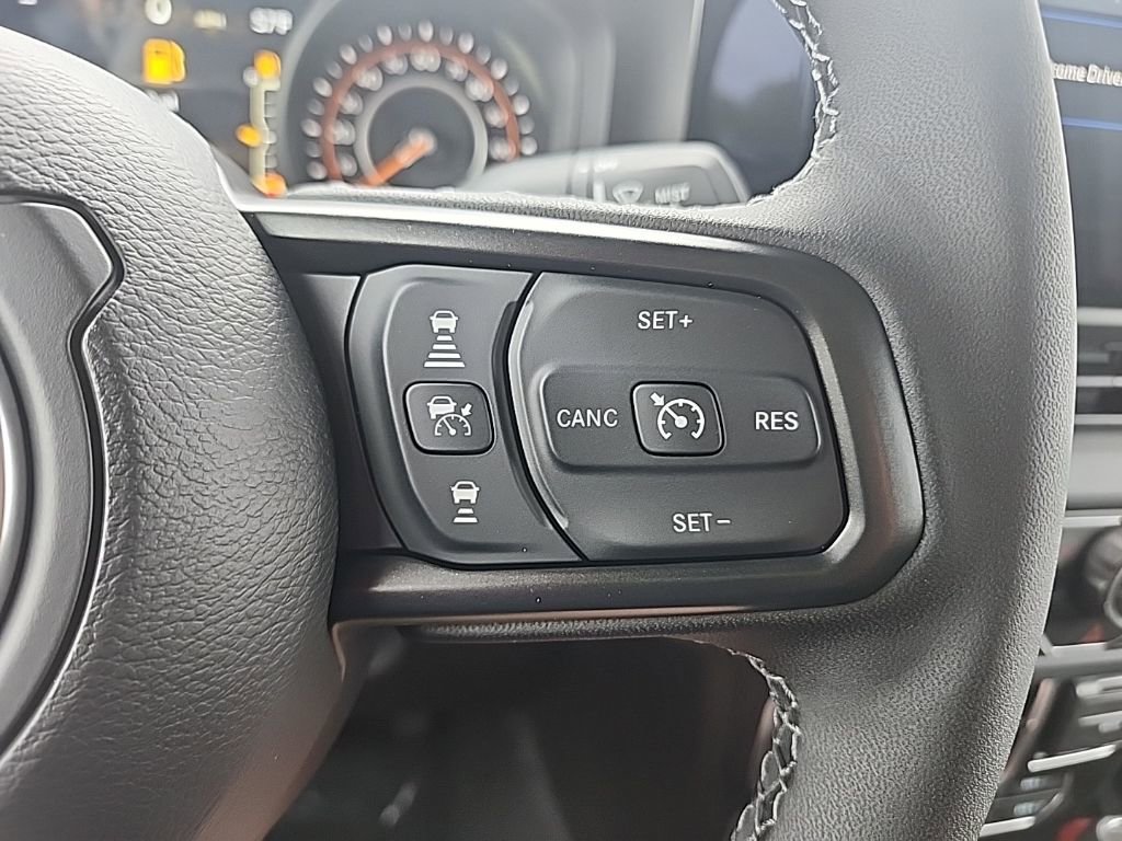 New 2025 Jeep Gladiator Mojave image 29