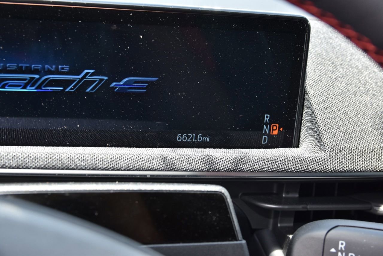 Used 2025 Ford Mustang Mach-E Premium w/ Sport Appearance Package AWD/4WD image 7