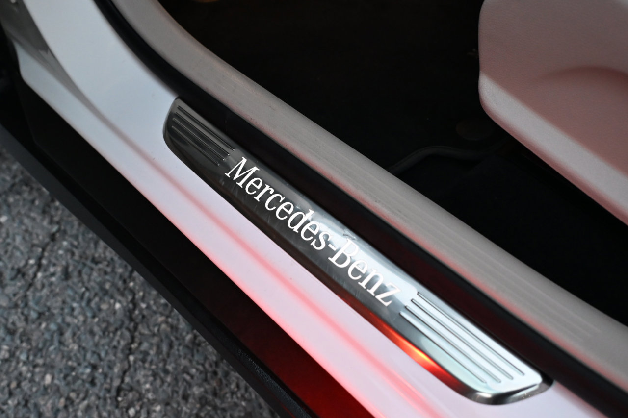 Used 2022 Mercedes-Benz GLC 300 4MATIC image 50